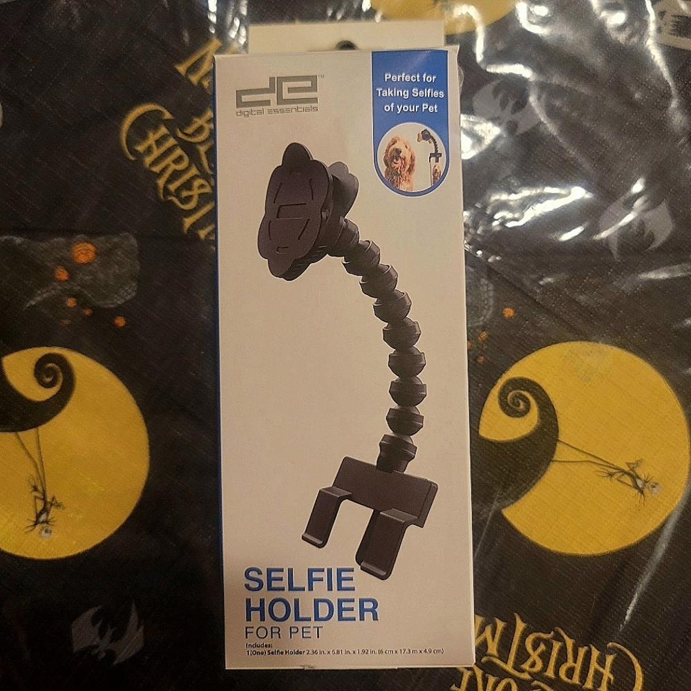 Digital Essentials Selfie Holder for Pets